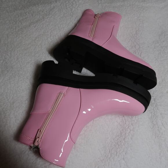 Steve Madden Trap Baby Pink Patent Leather Doc Style Boots Girls Size 2 NEW - Picture 10 of 16